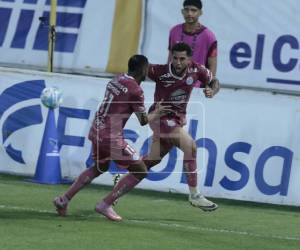 Imágenes del desarrollo del partido.