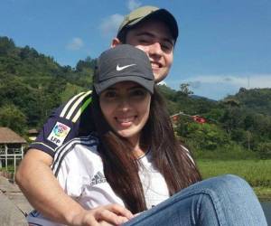 Donaldo y Andrea muestran su amor en las redes sociales.