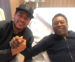 Esta fue la fotografía que publicó Neymar en su cuenta de Twitter.