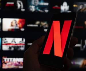 Netflix sostiene que la IA no reemplaza el trabajo de las personas, sino que ayuda a mejorarlo y hacerlo en un menor tiempo.