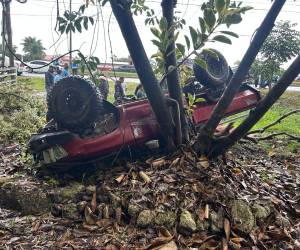 El accidente dejó el saldo de un muerto y tres personas heridas.