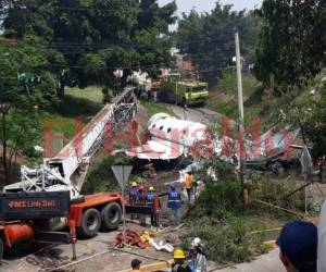 El avión llegaba a territorio hondureño proveniente de Austin, Texas. Foto: Stalin Irías/EL HERALDO