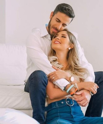 Larissa Vega Graniello, la presentadora salvadoreña que flechó a Víctor López