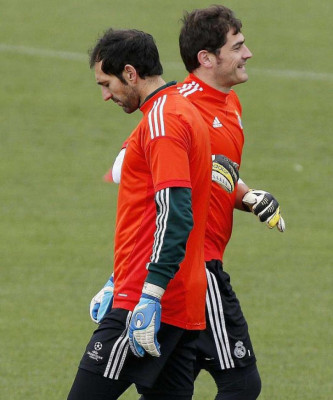 Casillas reabre debate sobre su titularidad en Real Madrid