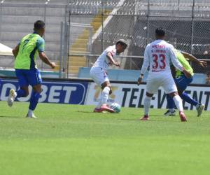 Imágenes del desarrollo del partido.