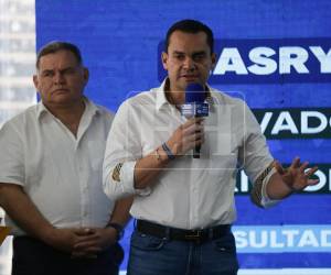 Los líderes nacionalistas piden esperar el cierre del escrutinio, critican el orden de transmisión y afirman que la tendencia se revertirá cuando ingresen las actas pendientes.