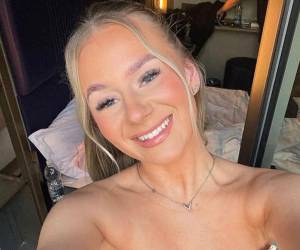 Una joven británica de 23 años murió tras recibir un disparo presuntamente efectuado por su padre en Prosper, Texas, en Estados Unidos, luego de una discusión familiar en la que la víctima cuestionó y criticó al presidente estadounidense Donald Trump, según revelaron testimonios presentados ante un tribunal en el Reino Unido.