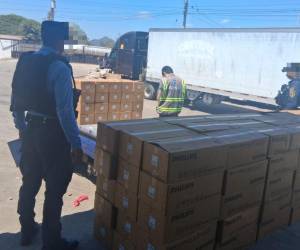 El cargamento fue decomisado por elementos de la Policía Nacional de Honduras.