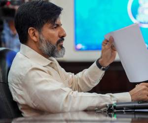 Johel Zelaya fue destituido el 25 de marzo tras haberle hecho juicio político.