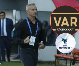 Pablo Lavallén celebra clasificación y deja mensaje a la Liga: Urge el VAR