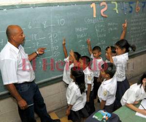 Más de 60 mil docentes se pretende capacitar en Honduras.