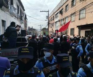 El enfrentamiento ocurrió en las instalaciones de la Secretaría de Salud en la capital de Honduras.