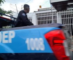 Una resolución del Poder Judicial disolvió la sociedad de Trinchera de la Noticia y la Policía Nacional ocupó el local y confiscó todos sus bienes.