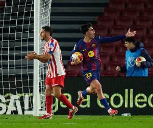 Imágenes del desarrollo del partido.