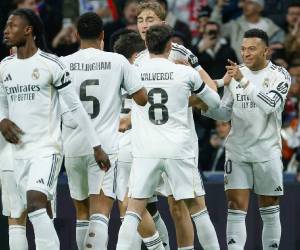 Imágenes del desarrollo del partido.