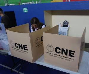 El censo electoral para los comicios generales de 2025 fue de más de 6.5 millones de votantes habilitados a nivel nacional y en Estados Unidos.