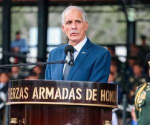 El presidente Nasry Asfura anunció gestiones para adquirir un hospital en funcionamiento y trasladar allí los servicios de consulta externa y emergencia del Hospital Escuela.