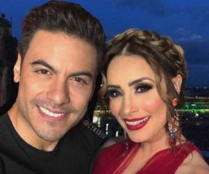 Carlos Rivera y Cynthia Rodríguez anunciaron este miércoles que su familia crecerá con la llegada de un segundo hijo.