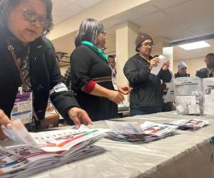 Las 12 actas del voto exterior desde Estados Unidos serán procesadas en la contingencia 2, confirmó el CNE.