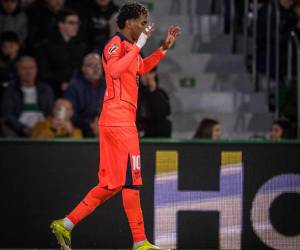 Imágenes del desarrollo del partido.