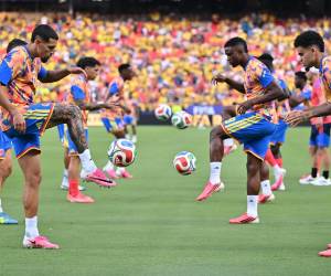 Colombia llega de cerrar como líder de grupo y de igualar ante Portugal.