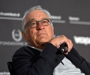 Robert de Niro hizo un llamado a votar, y el actor Mark Ruffalo advirtió que los republicanos podrían robarse las elecciones.