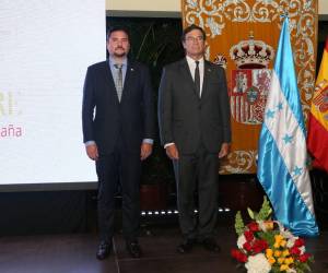 Javier Bu Soto, actual secretario de Relaciones Exteriores de Honduras, y Diego Nuño García, embajador de España en Honduras.