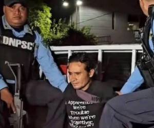 Juan Carlos Luque, conocido como El Burro, fue capturado la madrugada de este martes en el sector de El Zapotal, al noroeste de San Pedro Sula. Aquí los detalles: