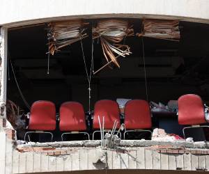 Irán aseguró este domingo haber lanzado una serie de ataques contra infraestructuras energéticas en Israel.