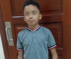 La familiar aseguró que, según lo que conocen hasta ahora, el menor no habría cruzado la carretera al momento del accidente, sino que el conductor de la motocicleta habría provocado la tragedia.