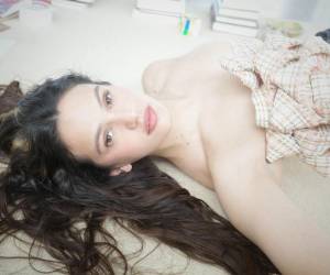 La artista española dio inicio a su nueva gira, Lux, con un espectáculo que mezcla música, teatralidad y una estética completamente renovada, marcando el comienzo de una etapa que ya está dando de qué hablar en redes sociales.