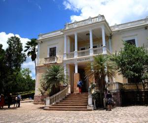 El Museo Villa Roy sigue cerrado y sin fecha de apertura, mientras autoridades del IHAH gestionan recursos para continuar su restauración.