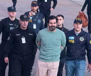 El excontralmirante mexicano aterrizó este viernes a Ciudad de México tras ser expulsado de Argentina.