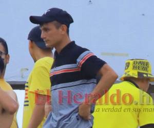 Wilson Pérez lanzó por las gradas del Estadio Olímpico a una oficial de policía, por lo que era buscado.