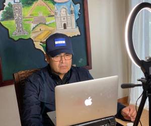 Él es inocente, y hoy el presidente lo reconoce a través de este perdón, dijo su esposa Ana García.