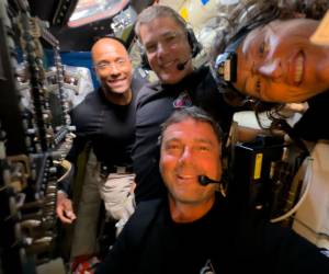 La tripulación dedicará estos últimos días de la misión a preparar la nave, el equipo y sus trajes para su regreso a la Tierra.