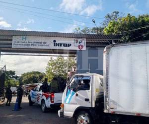 Tras concluir escrutinio y empaque de materiales electorales y tecnológicos, se espera un ingreso constante de urnas, papeletas y equipo utilizado en la jornada electoral.