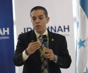 El rector de la Universidad Nacional Autónoma de Honduras (UNAH), Odir Fernández.