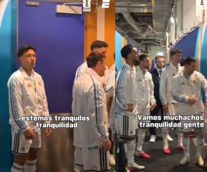 Desde Argentina comenzaron a crearse teorías sobre qué pasó en el vestuario previo a la final del Mundial 2026 ante España donde cayeron 1-0. Sin nada oficial, hubo hasta teorías que personas externas llegaron al vestuario argentino los amenazaron. ¿Qué fue lo que realmente sucedió?