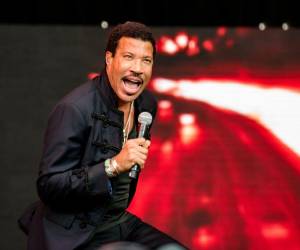 En junio pasado, Richie tuvo que suspender de manera abrupta una presentación en Saint Paul, Minnesota, luego de sentirse mareado sobre el escenario.