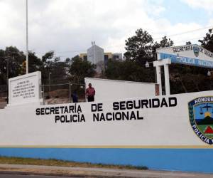La Policía Nacional informó que no recibieron alertas por parte del Sistema Nacional de Emergencias 911 que denunciaran el presunto crimen múltiple.