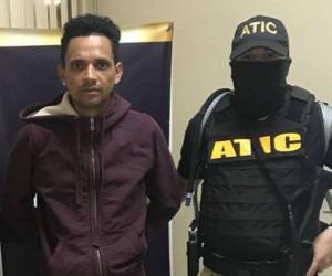 El sujeto es acusado de quitarle la vida a una estudiante en la colonia Los Pinos de la capital de Honduras.