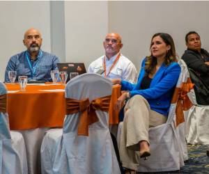 Representantes del Programa Mundial de Alimentos y World Vision, se unen para buscar acciones encaminadas a fortalecer la resiliencia ante la sequía en municipios del Francisco Morazán.
