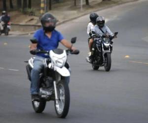 Las sanciones por no utilizar el chaleco de seguridad reflectivo rondan los 400 lempiras.
