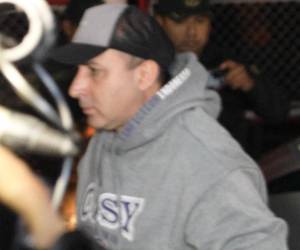 Fernando Cerimedo, quien fue asesor político de las campañas de los presidentes Javier Milei, Nasry Asfura y Rodrigo Paz, se encuentra bajo prisión preventiva en una cárcel de máxima seguridad.