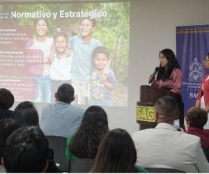 Las autoridades buscan mejorar la alimentación de los niños mayores de dos años y promover los alimentos que se producen en las comunidades.