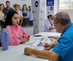 Los emprendedores y empresarios del departamento de Olancho, conocieron sobre las condiciones que pueden obtener recursos para invertir en los negocios.