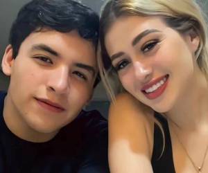 Autoridades buscan a Francisco Álvarez, hijo de Ramón Ángel, alias El R1, como posible autor intelectual del feminicidio de la influencer Valeria Márquez, asesinada mientras transmitía en directo por redes sociales. Audios revelan cómo era su relación.