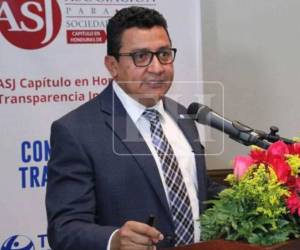 Carlos Hernández: “Hay crisis, pero nadie quiere hablar de esa crisis y eso tiene que ver por la politización de la justicia”.