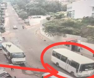 VIDEO: Así fue el tiroteo que dejó a dos alumnos heridos dentro de bus escolar en la capital